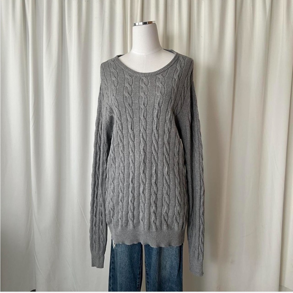 St. John’s Bay Cable knit sweater super soft Grey. - Picture 4 of 8